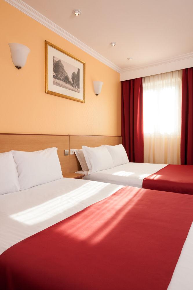 Grand Hotel Amelot Paris Luaran gambar