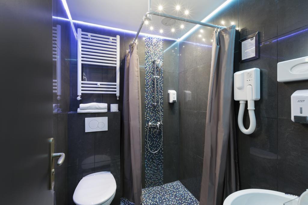 Grand Hotel Amelot Paris Luaran gambar