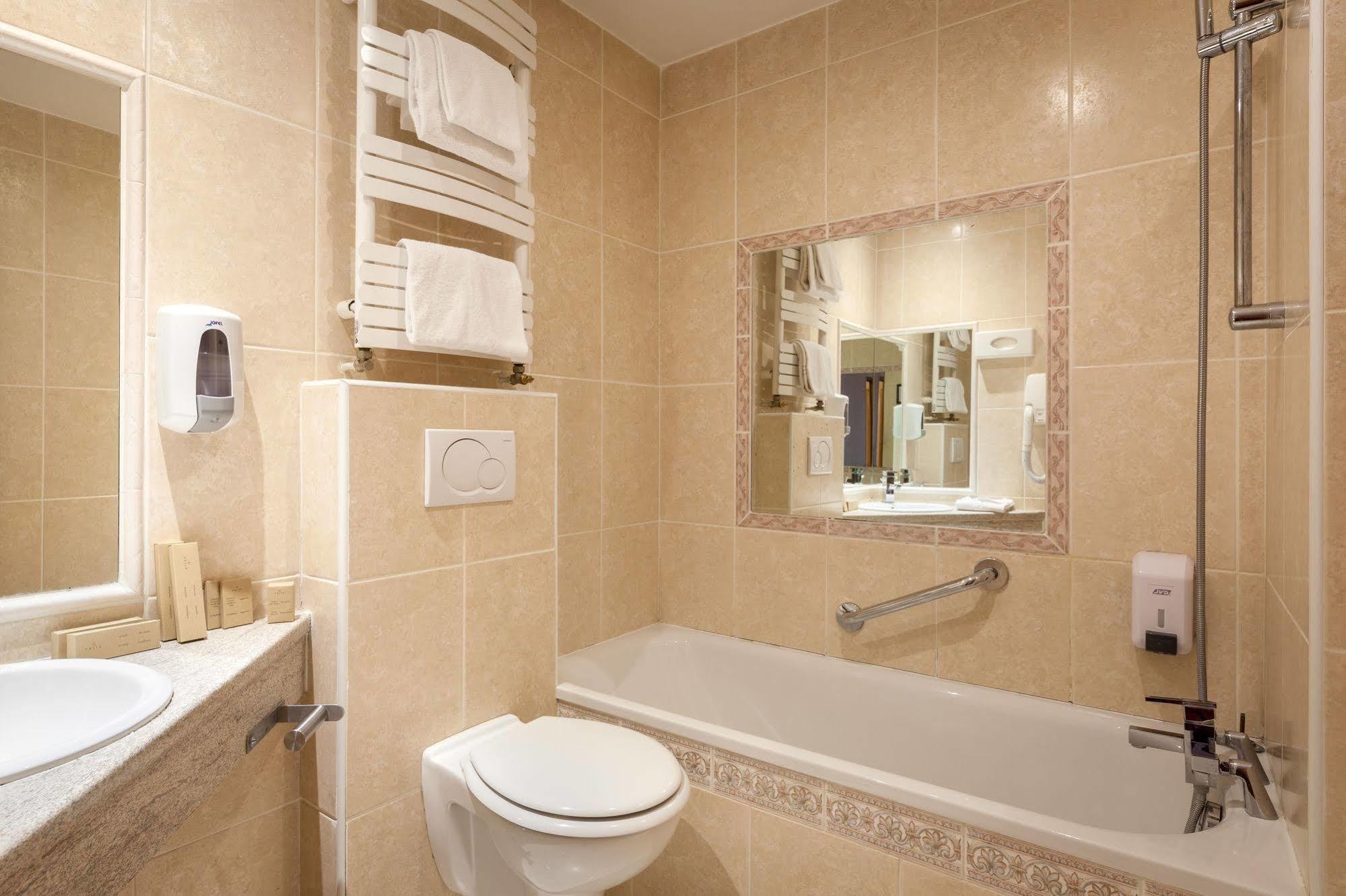 Grand Hotel Amelot Paris Luaran gambar
